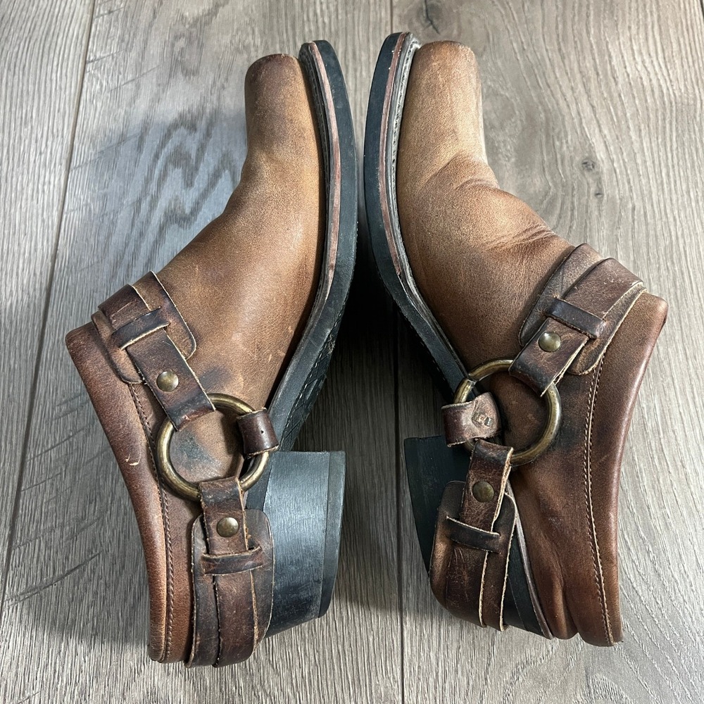 Frye Brown Leather Mule Clogs with Buckle Detail - Picture 4 of 15